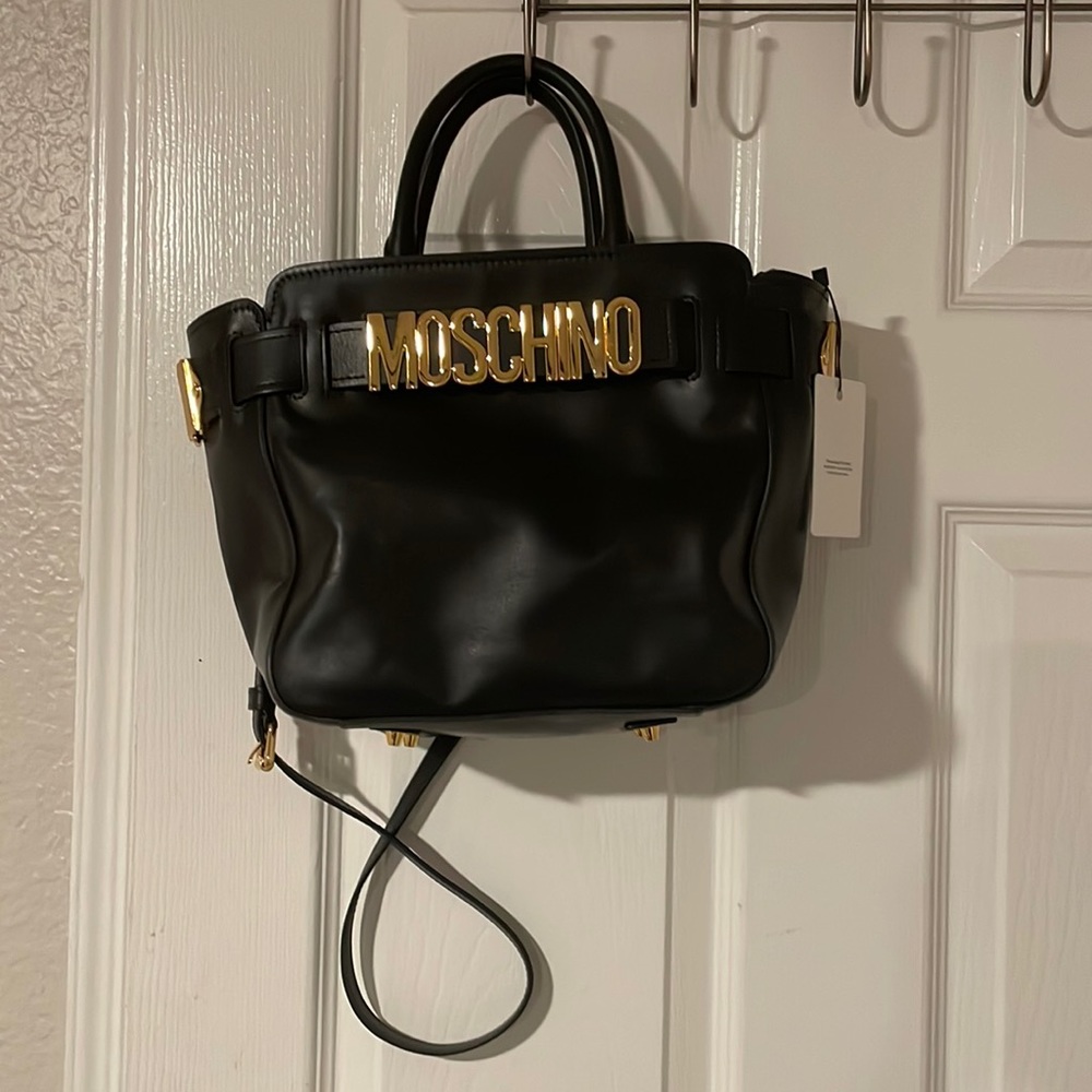 Moschino classic black bag with logo. Used twice.